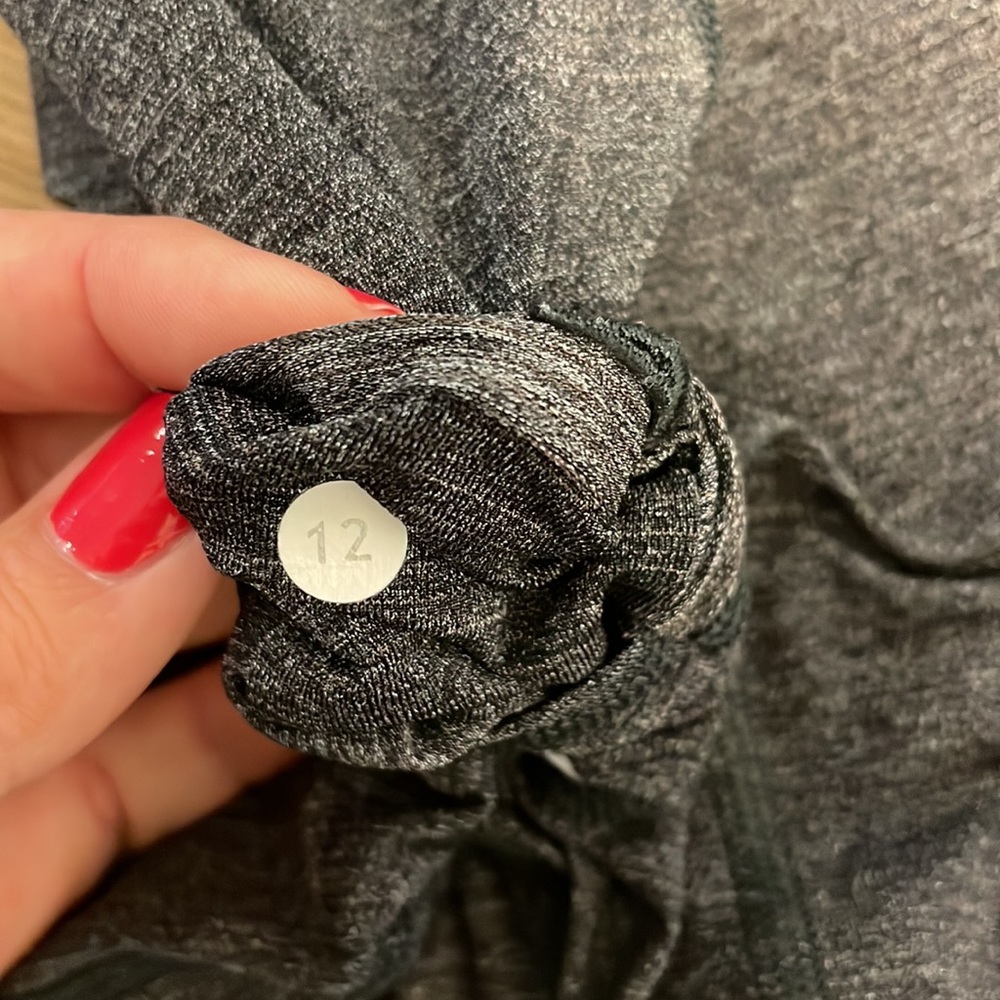 Lululemon Top - Picture 3 of 3